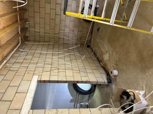 Changing area 380.jpg